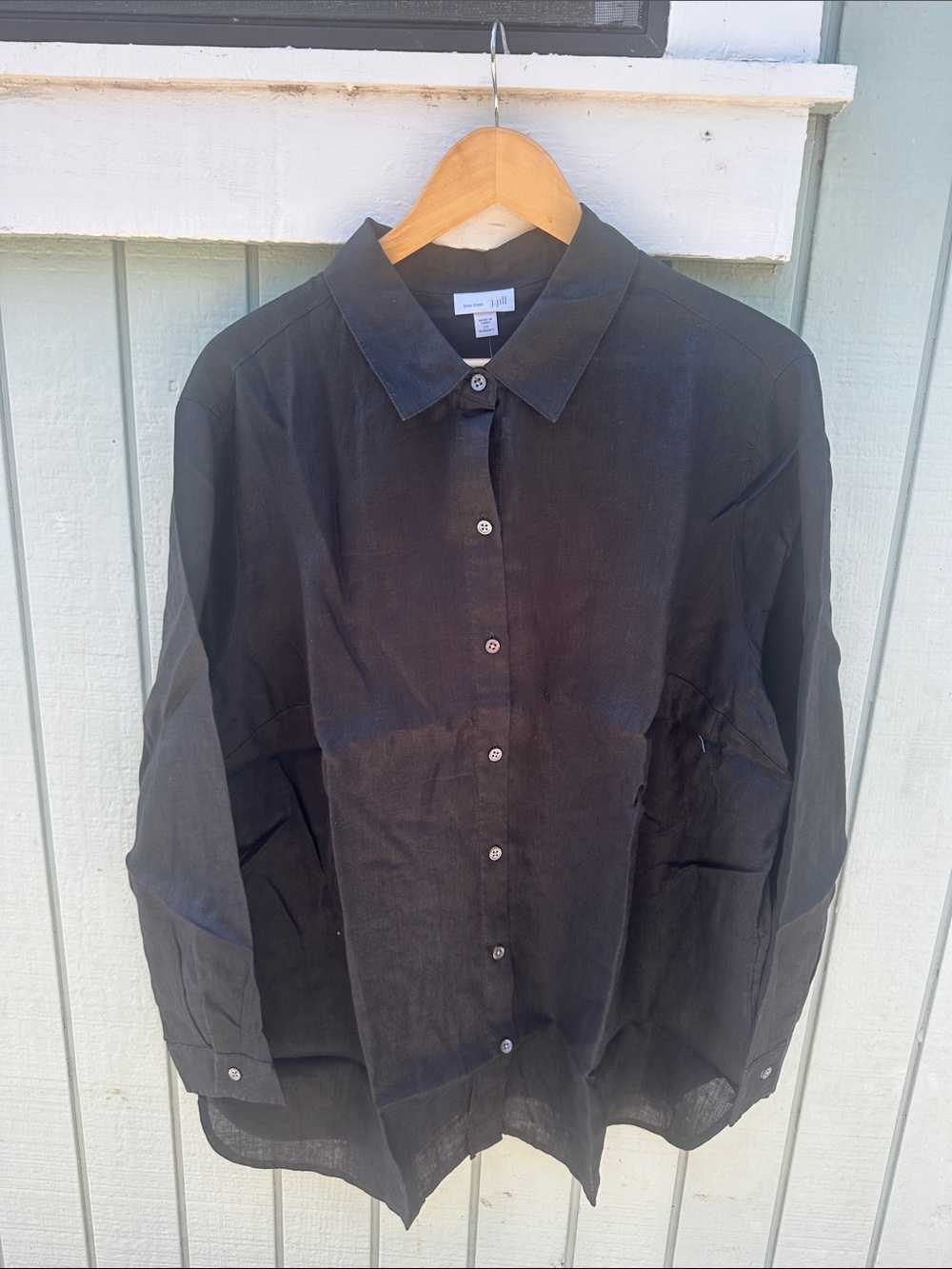 J. Jill Black linen Button-Down Collared Shirt